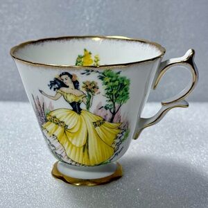 VINTAGE 'DAINTY MISS' TAYLOR & KENT BONE CHINA TEA CUP
